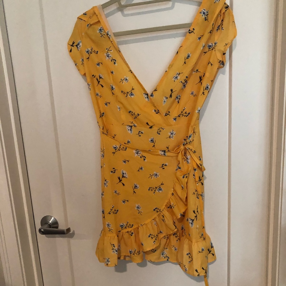 Yellow dress